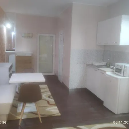 Apatcomplex Diva &restaurant&bar Apartment *