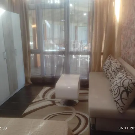 Apatcomplex Diva &restaurant&bar Apartment
