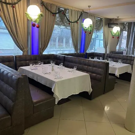 Apatcomplex Diva &restaurant&bar Святые Константин и Елена
