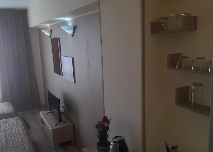 Diva And 아파트 *