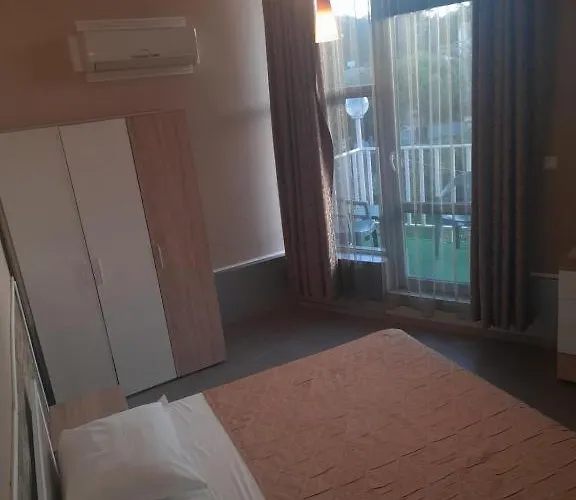 Diva And アパート セインツ・コンスタンティン＆ヘレナ