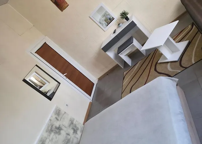 아파트 Diva And 산콘스탄틴앤헬레나